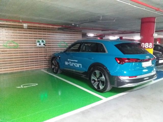Los hoteles de Grupo Fuertes Agalia y Azarbe instalan puntos de recarga para vehículos eléctricos