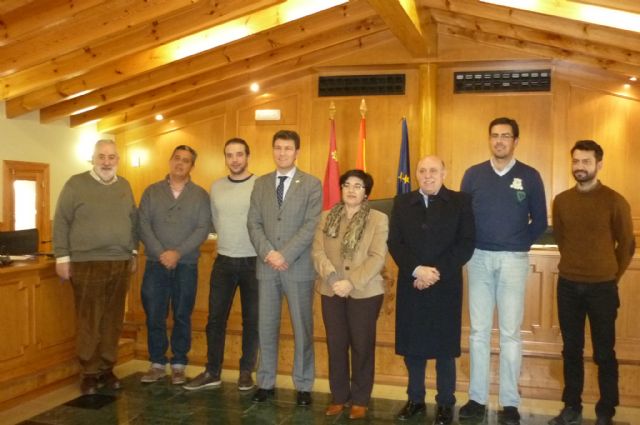 La Mancomunidad de Servicios Turísticos de Sierra Espuña quiere poner en marcha un mercadillo campesino itinerante