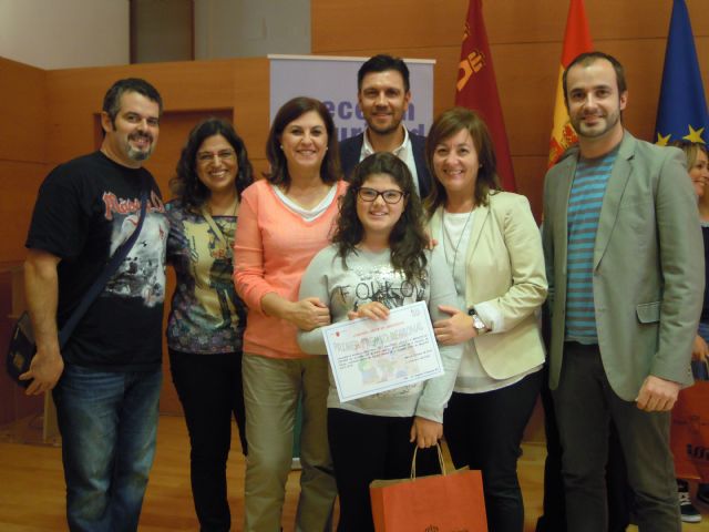 Cristina López, del Príncipe de España, premiada en el concurso regional 'Crece en Seguridad'