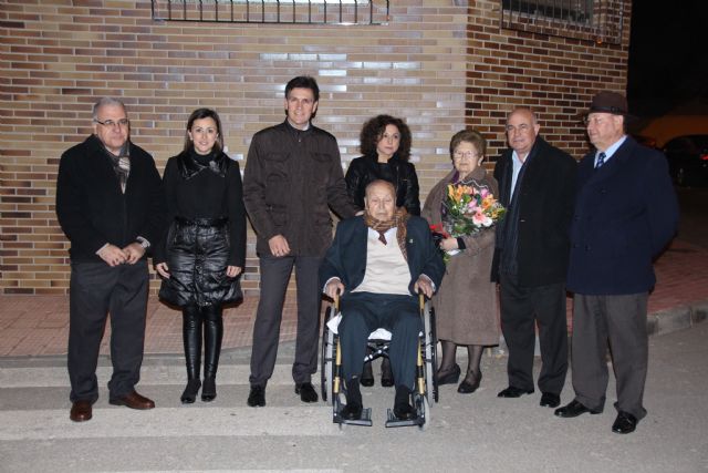 El periodista Mateo García es homenajeado por el Ayuntamiento de Alhama