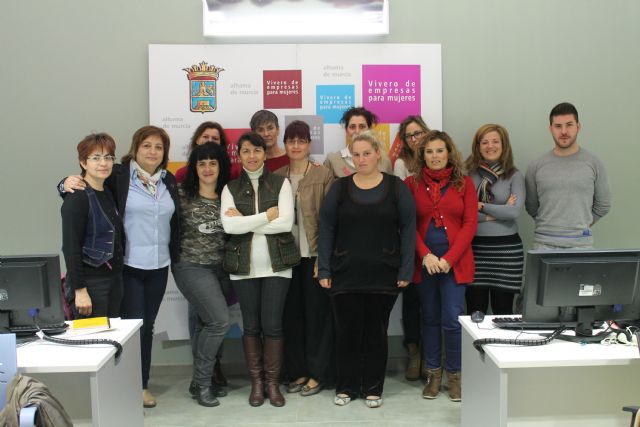 La Concejalía de Mujer clausura tres cursos de formación