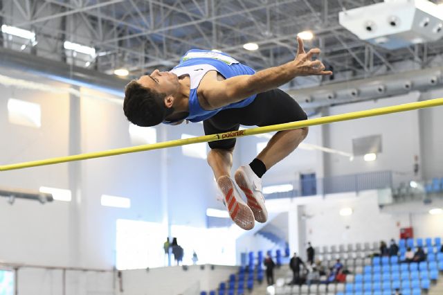 El atleta del Club Atletismo Alhama, Joaquín Morales, presente en el nacional Sub23 de pista cubierta