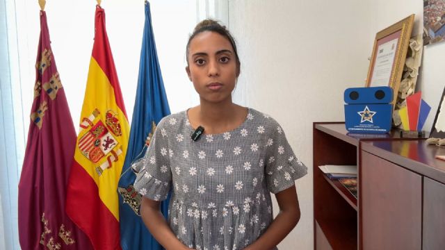 La alcaldesa de Alhama condena enérgicamente el incidente ocurrido en la piscina municipal