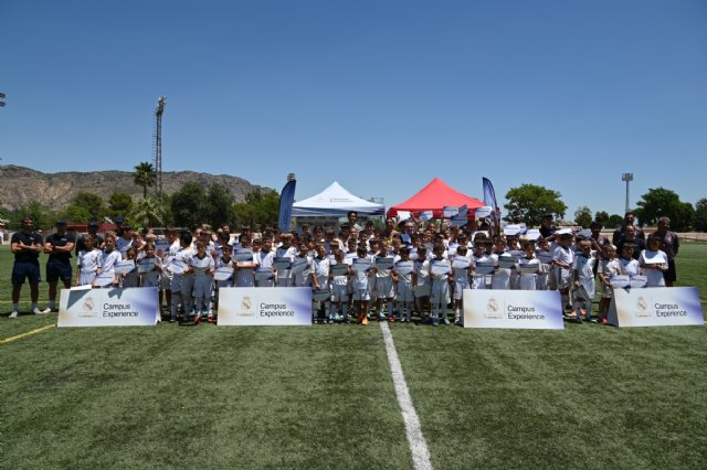Alhama de Murcia clausura con éxito el primer Campus de la Fundación Real Madrid y sienta las bases para su continuidad