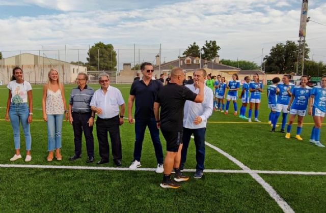 UNIVERSAE redobla su apuesta por la igualdad, la juventud y el deporte con el patrocinio del Alhama Féminas