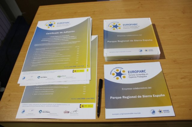 Siete empresas alhameñas reciben los certificados de calidad y sostenibilidad de Sierra Espuña