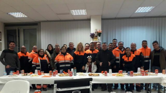 Reconocimiento a la labor de Protección Civil de Alhama en el día de su patrón