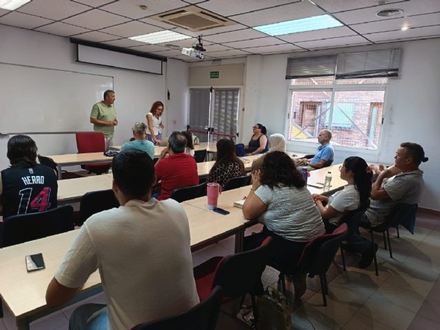 El Ayuntamiento participa en la segunda edición del programa ´100x100 Activación´ para favorecer la inserción laboral
