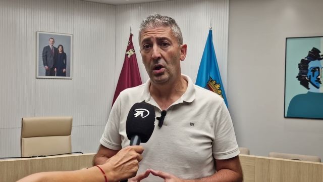 María Cánovas habla de ‘putas y cocaína’ para justificar que se está gastando los ahorros de los alhameños