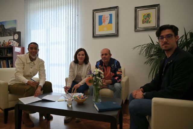 El Ayuntamiento y la Asociación de Vecinos de La Costera firman un convenio para la gestión y conservación del paraje de El Charco