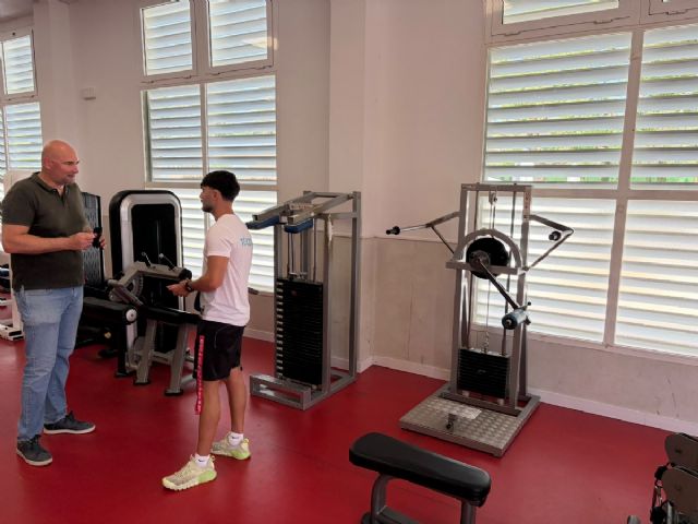 El gimnasio municipal incorpora nuevos sistemas de protección solar