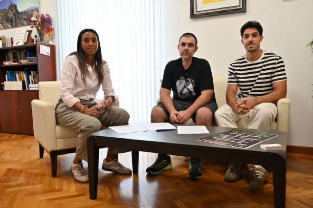 El Ayuntamiento renueva su colaboración con la Asociación-Musical Ecléptica para impulsar la celebración del festival ‘El Zebadero 7.0’