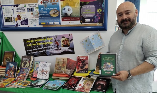 Inauguración del nuevo espacio de libros-juego en la Bilbioteca Municipal