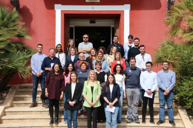 22 trabajadores/as del Ayuntamiento toman posesión como funcionarios interinos