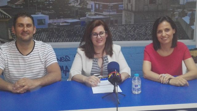 Nota de prensa del PP de Alhama para aclarar el tema de la pegada de carteles