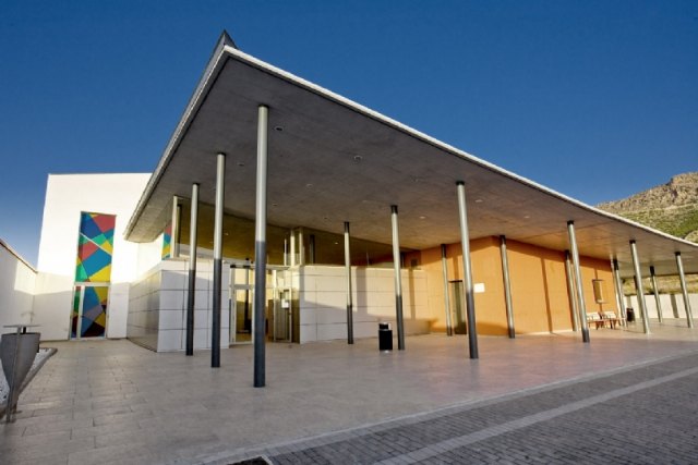 El tanatorio de Alhama vuelve a abrir al público durante las 24 h