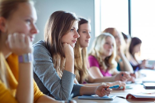 Apertura del proceso de admisión de Bachillerato presencial nocturno y a distancia en la Región