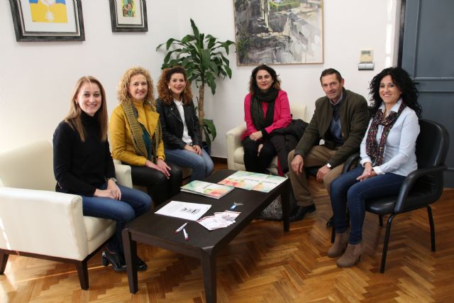 El Ayuntamiento cede una vivienda a la asociación Prosauces Las Flotas para inserción socio-laboral