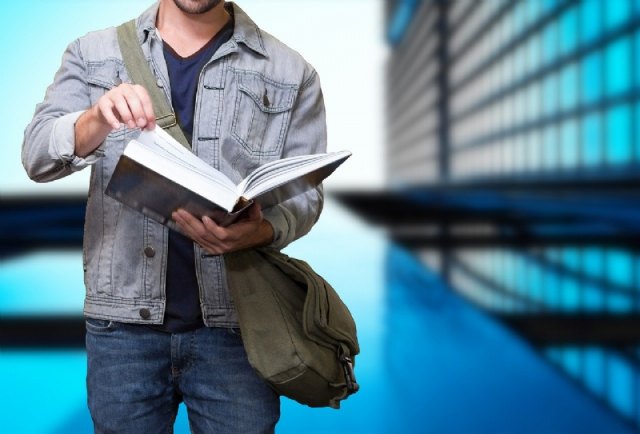 Convocatoria de becas de carácter general para estudios postobligatorios (Curso 2023/2024)