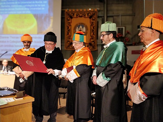 Tomás Fuertes, investido doctor honoris causa por la Universidad de Murcia