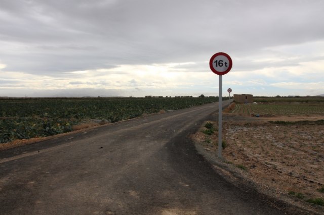 El Ayuntamiento recepciona el camino de La Alcanara tras la finalización de las obras