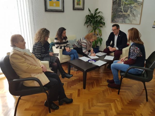 El Ayuntamiento firma un convenio con AFEMTO para la atención de menores con problemas de salud mental