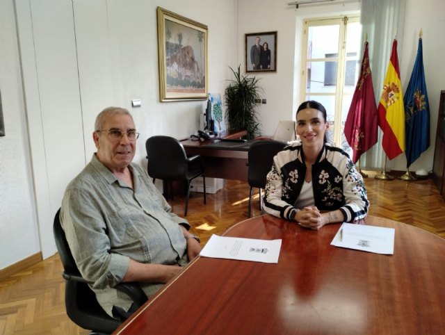 El Ayuntamiento impulsa la Semana Santa de Alhama de Murcia con la firma del convenio con la Archicofradía de Nuestro Padre Jesús Nazareno