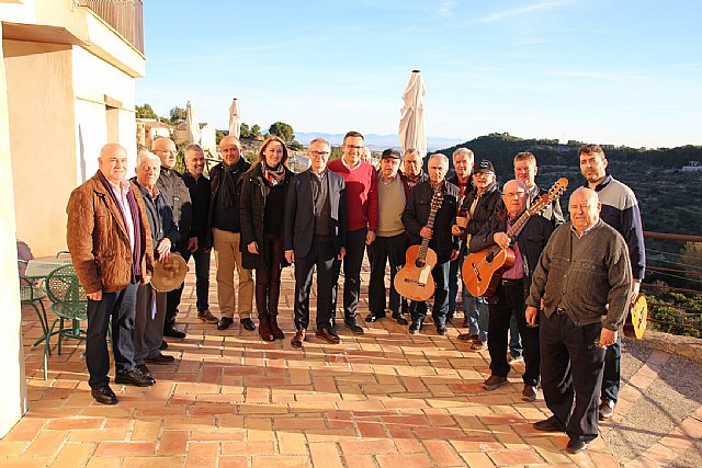 El ministro de Cultura y Deporte, José Guirao, visita El Berro