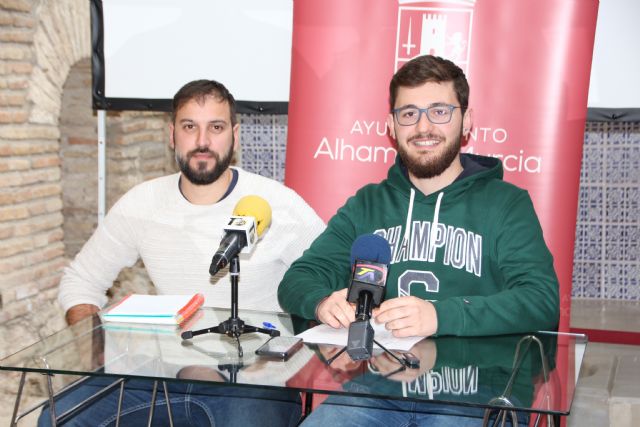 El concejal de Deportes explica los problemas técnicos en la piscina climatizada