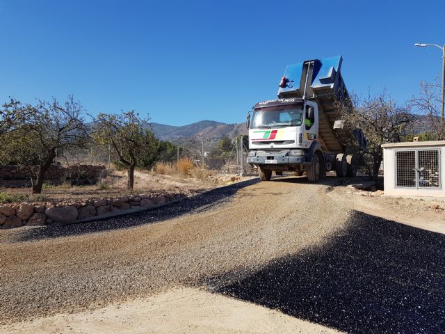 Las obras de acondicionamiento del camino de El Romeral entran en su última fase