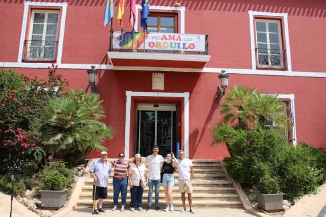 Alhama conmemora el Día del Orgullo LGTBI