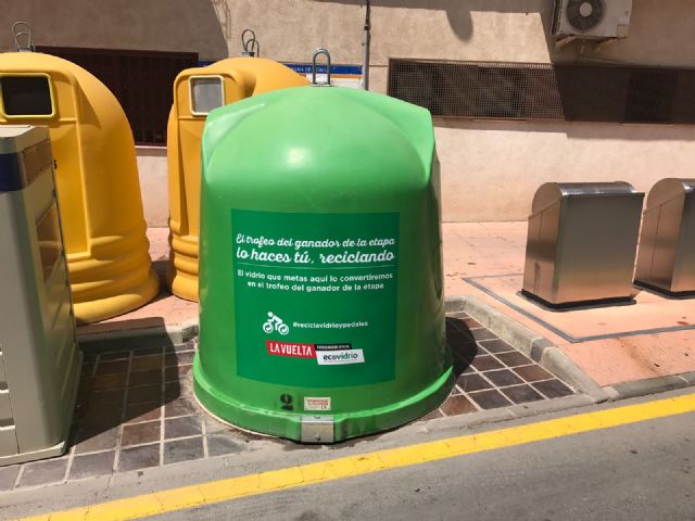 Ecovidrio y el Ayuntamiento de Alhama animan a los vecinos a participar en el trofeo reciclado para La Vuelta