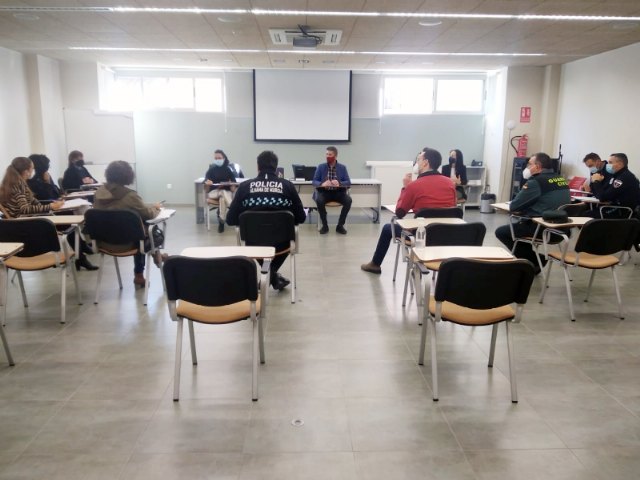 La Mesa de Coordinación Policial analiza los datos de violencia de género en Alhama y Librilla