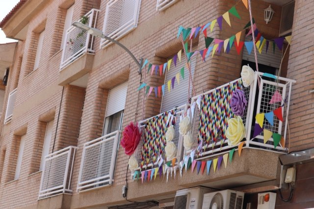 Premios del concurso de decoración de balcones y ventanas Los Mayos 2021