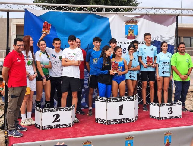 Pódium para los equipos Sub16 y Sub12 del Club Atletismo Alhama en el Regional de Cross por Relevos Mixtos