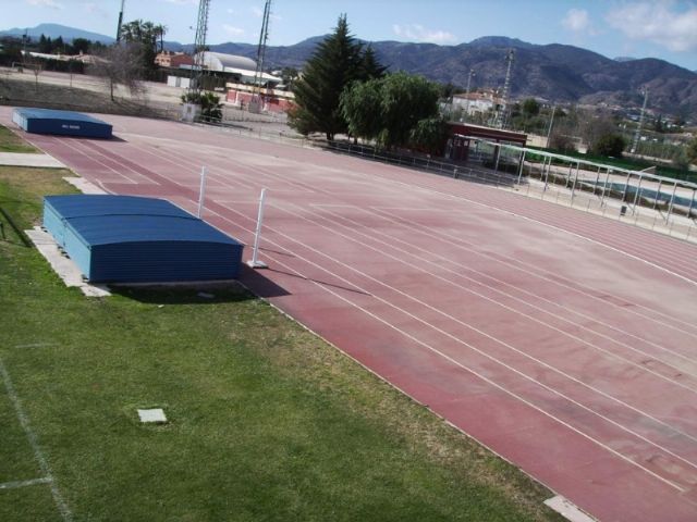 La pista del complejo deportivo Guadalentín cerrará cuatro meses para su remodelación