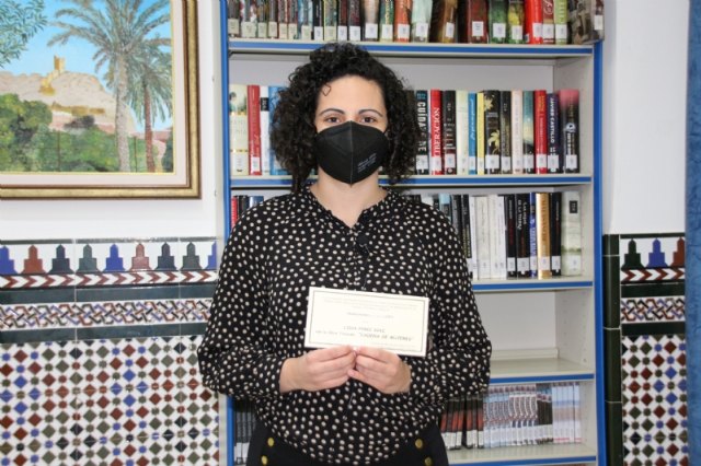 ´Cadena de Mujeres´ de Lidia Férez gana el concurso de literatura del 8M