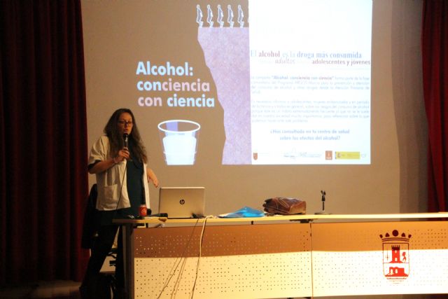 Alumnos de 1° y 2° de ESO se forman sobre prevención en consumo de drogas y alcohol