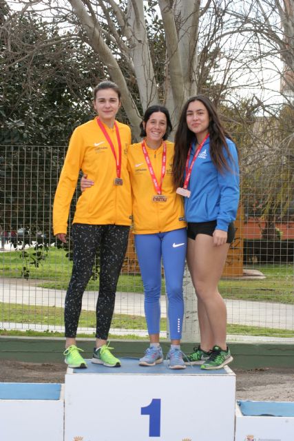 El Club Atletismo Alhama sigue cosechando éxitos en el 'Cto. Regional Junior'