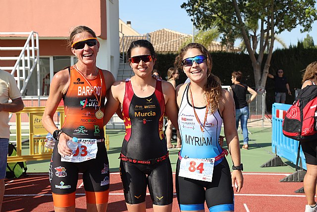 Andrea García gana el Triatlón de la Mujer